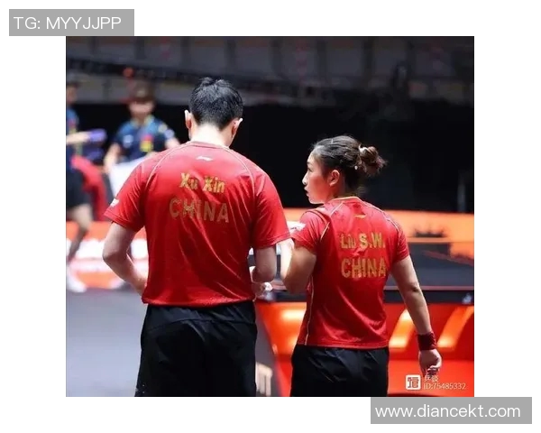 黄芳专访：从青涩羽毛球少年到世界冠军的奋斗历程回顾